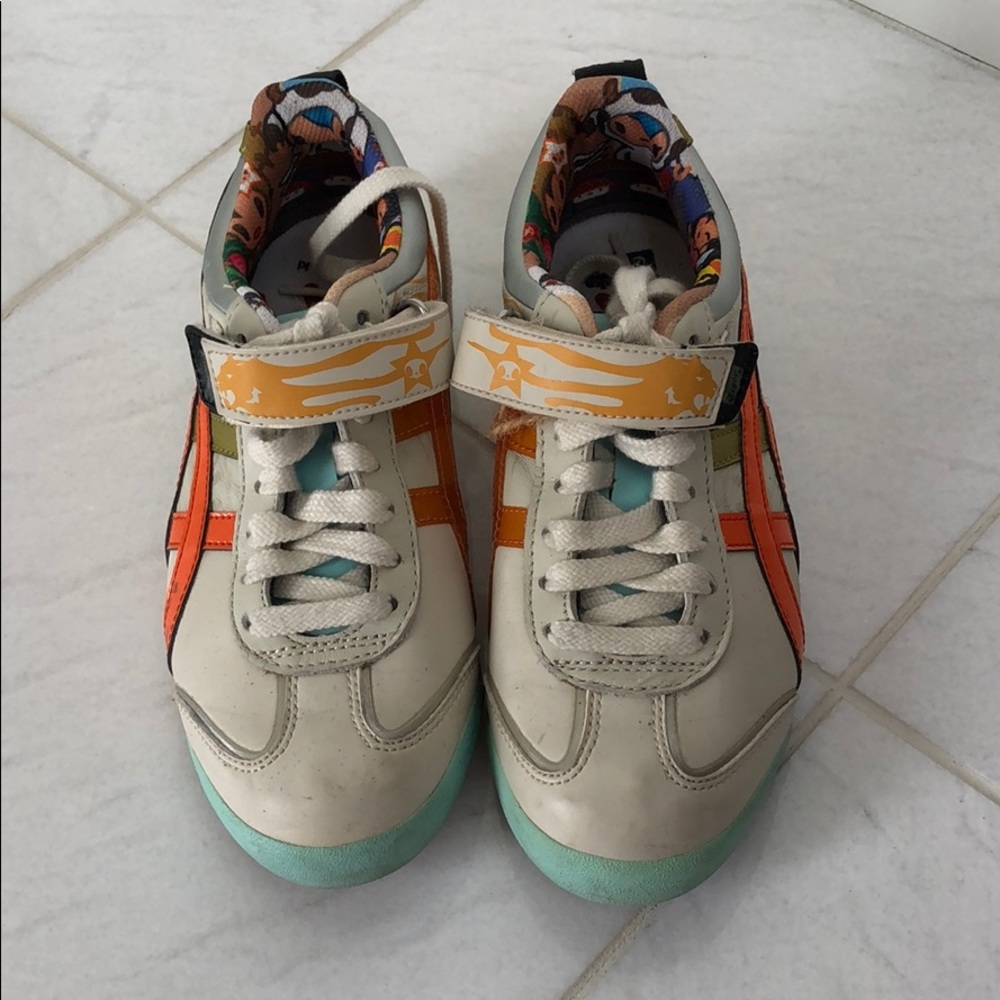 Onitsuka Tiger x tokidoki sneakers size 5.5